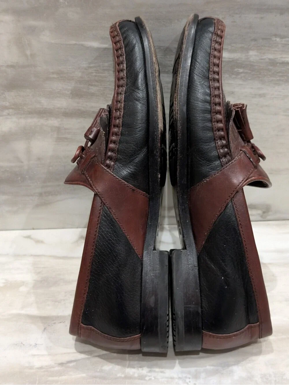 Johnston & Murphy Men's Two-Tone Leather Tassel Loafers Size 10N